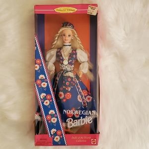 Barbie Norwegian Dolls of the World Collection 1995 14450 Collector Edition